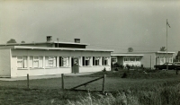 Picture of Meadowland Elementary School C.1960